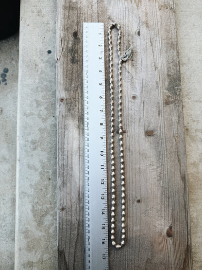 ANTIQUE AFRICAN TRADE BEADS