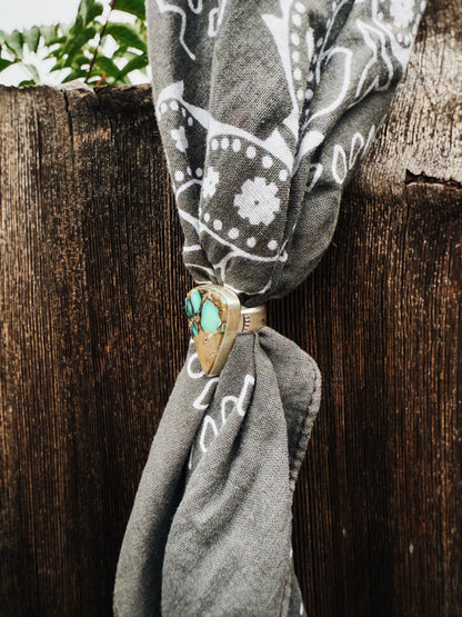 THE LONG ROAD SCARF SLIDE