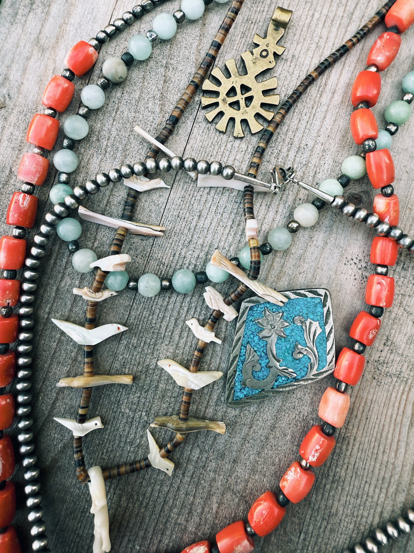 HEISHI AND MOTHER OF PEARL ZUNI FETISH NECKLACE