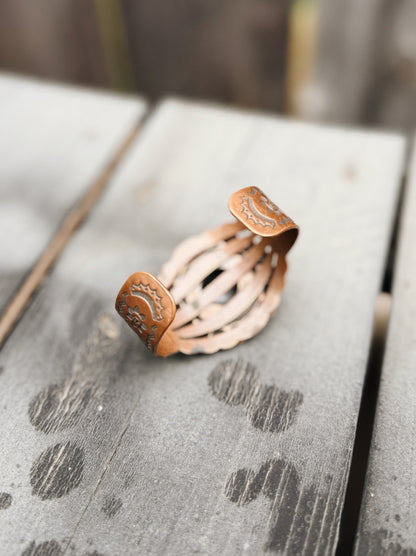 COPPER STORYTELLER CUFF
