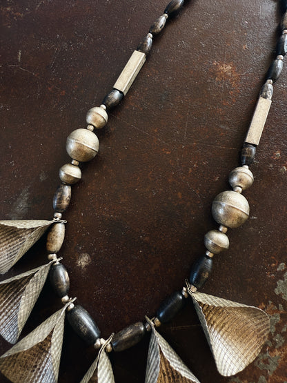 VINTAGE TRIBAL NECKLACE