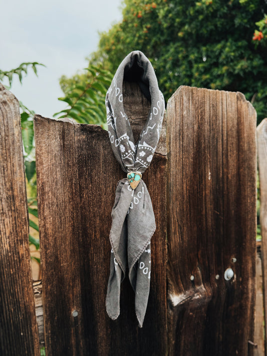 THE LONG ROAD SCARF SLIDE