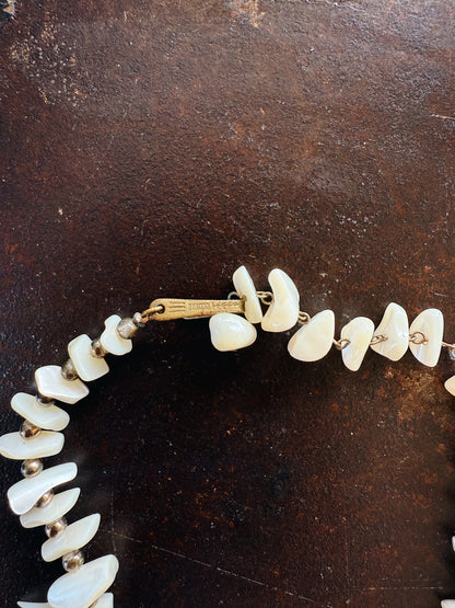 VINTAGE JAPANESE MOTHER OF PEARL NECKLACE